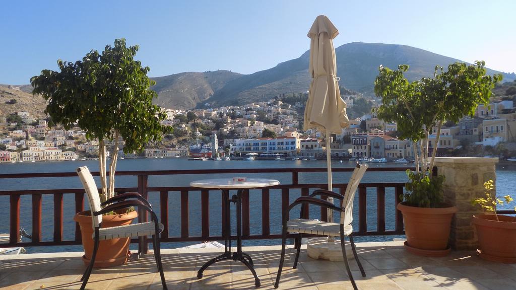 Apartamento Odyssia Symi Exterior foto