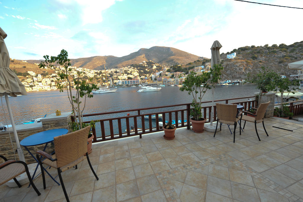 Apartamento Odyssia Symi Exterior foto