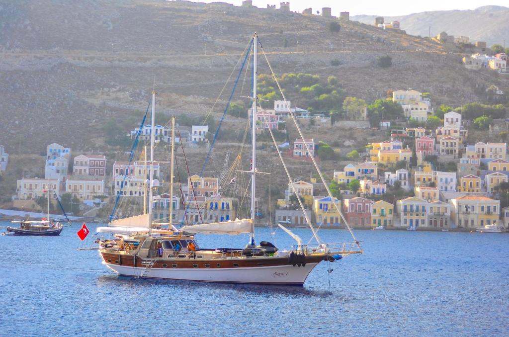 Apartamento Odyssia Symi Exterior foto